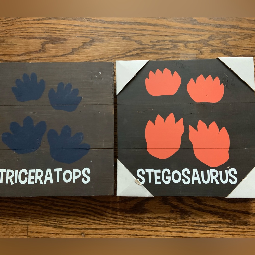 Dinosaur Footprint Wall Art - Stegosaurus and Triceratops